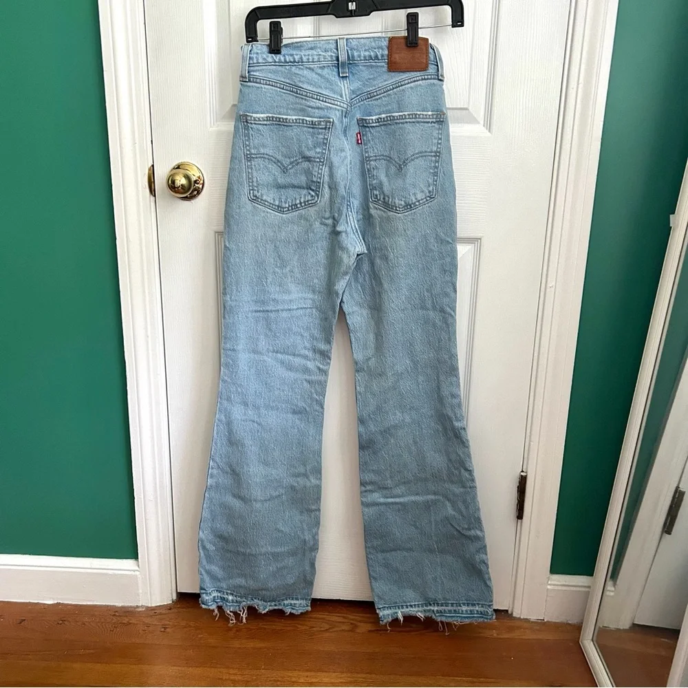 Levi’s 70’s High Flare Jeans 27